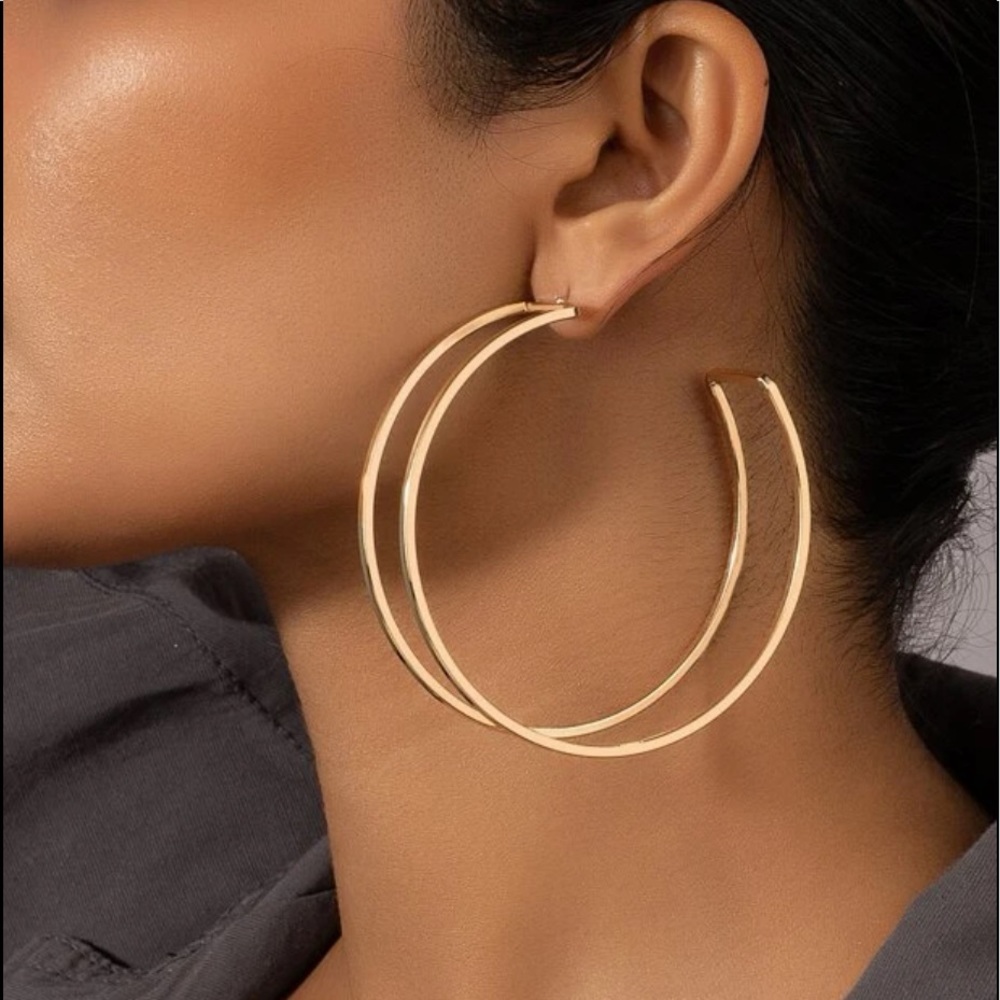 NWOT Minimalist Cuff Hoops Earrings